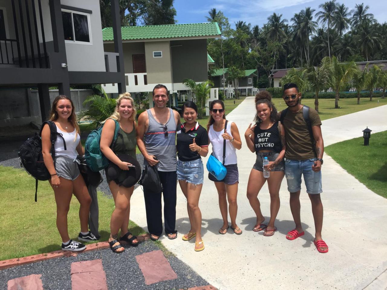 Wanpratheep Village Kohphangan Ban Madua Wan Luaran gambar