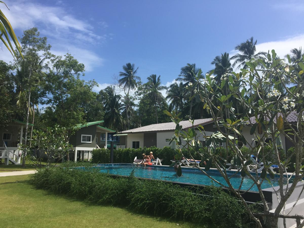 Wanpratheep Village Kohphangan Ban Madua Wan Luaran gambar
